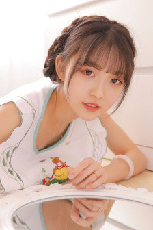 美丽小蜜桃5无删减